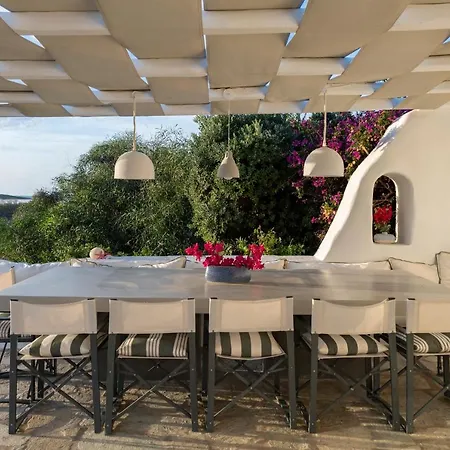 Veni * Santa Maria (Paros)