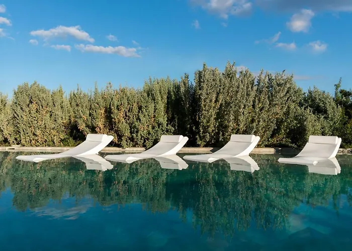 Veni Santa Maria (Paros)