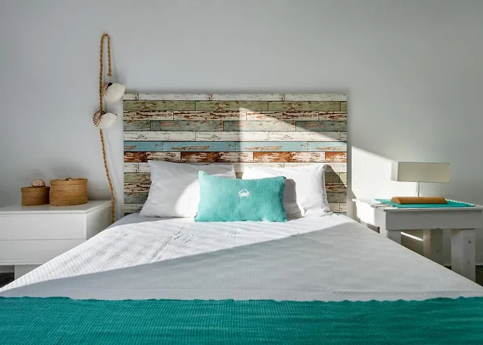 Veni Santa Maria (Paros)