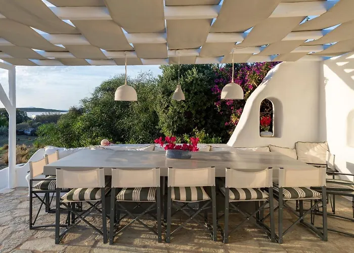 Veni * Santa Maria (Paros)