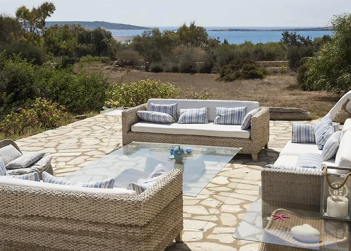 Veni * Santa Maria (Paros)